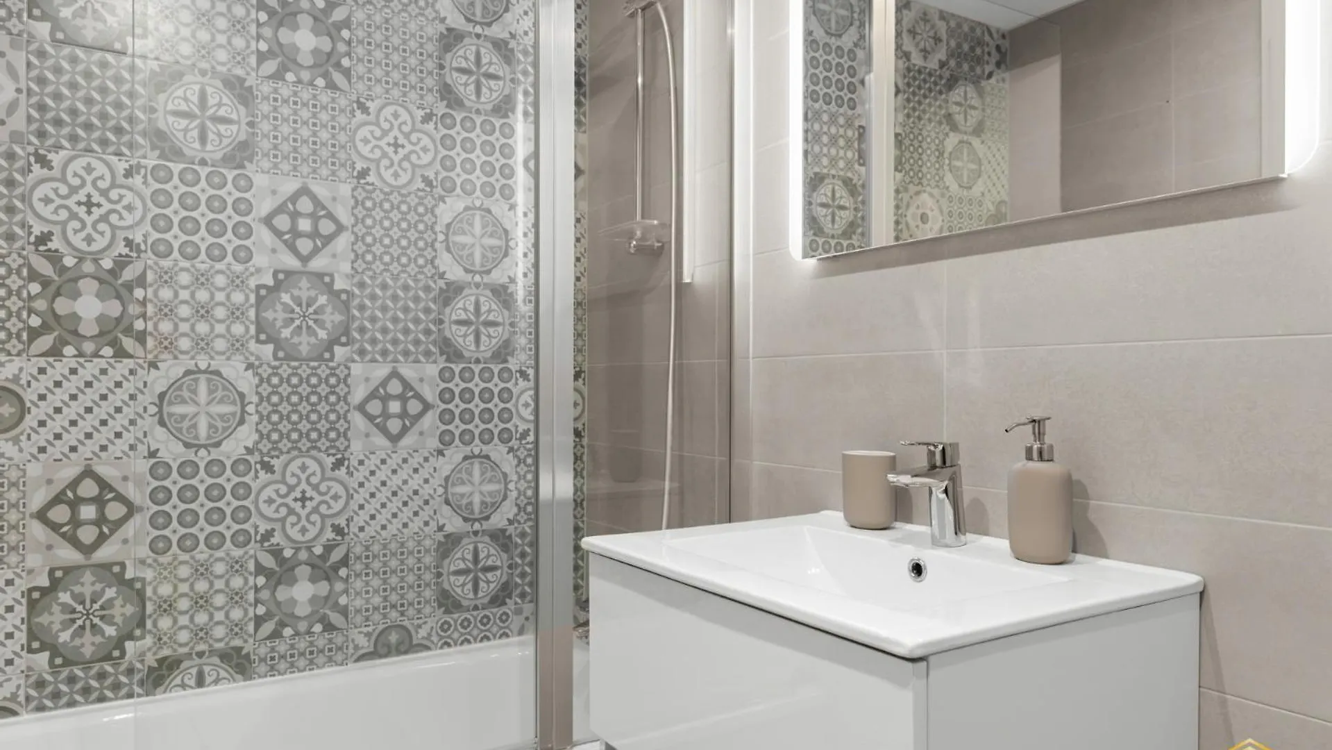 Luxury New Boho Apartment - Estepona 0*,  Spain