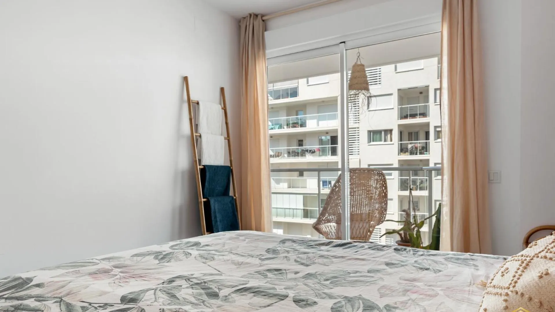 Luxury New Boho Apartment - Estepona Spain