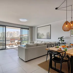 Apartment Place - Spacious Family, Estepona